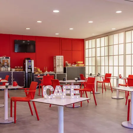 Ibis Styles Paris Denis La Plaine Hotel