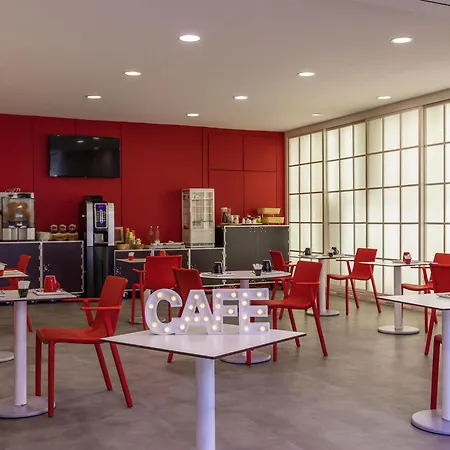 イビス スタイルズ パリ サン ドニ プレンヌ 3*