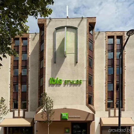 ホテル イビス スタイルズ パリ サン ドニ プレンヌ 3*